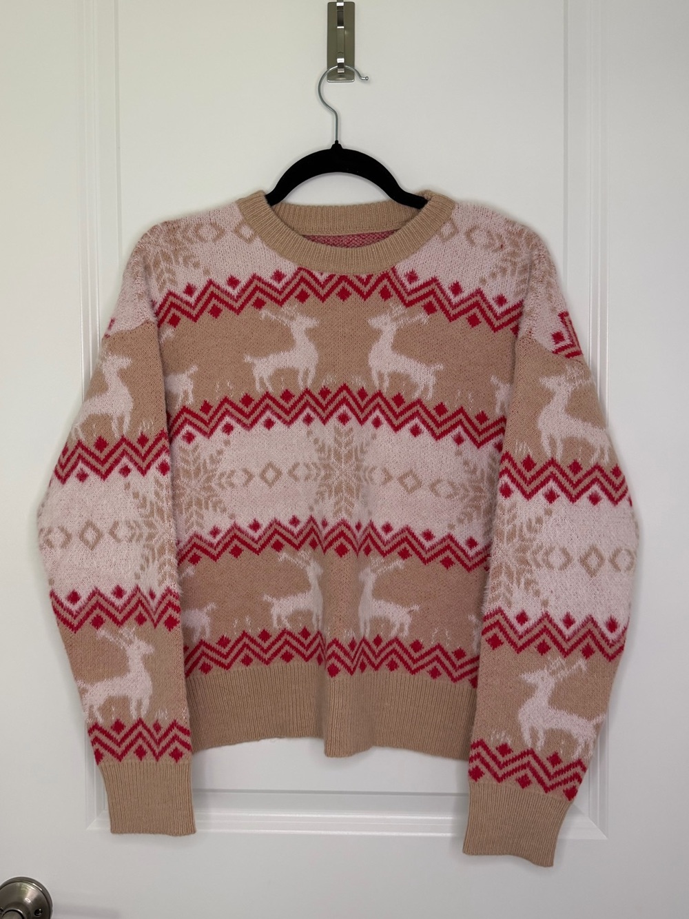 NWOT Reindeer Fair Isle Christmas Holiday Sweater Tan Red Size M